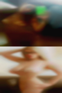 Medium girl looking swinger sex.